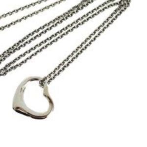 Floating heart necklace